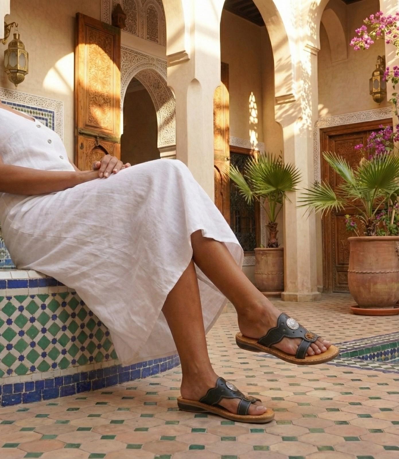 Layla - Women's Black Leather Slides | Handmade in Morocco - Image 4